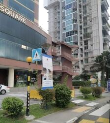 Roxy Square (D15), Retail #533182061